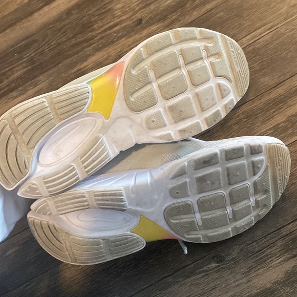 ALPHINA 5000 WMNS Nike - Picture 7 of 7